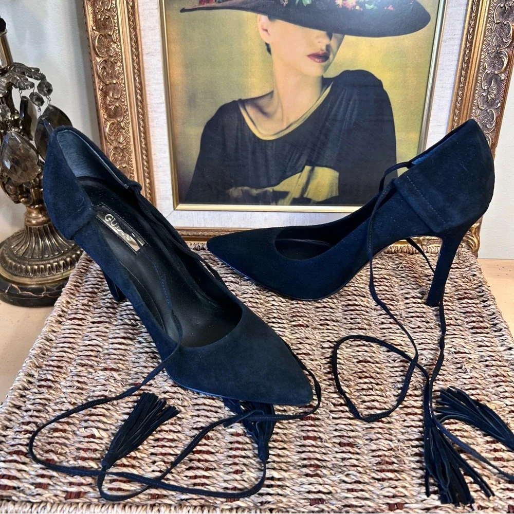 Guess black suede
